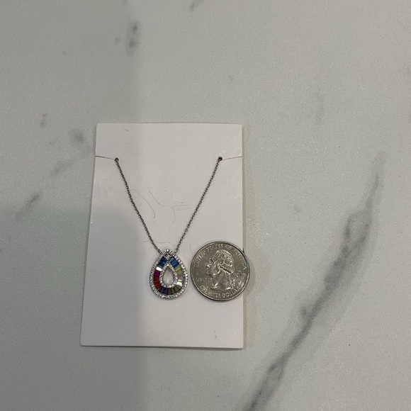 Silver multi colored teardrop pendant necklace, Rhinestones, NWOT - Picture 3 of 3